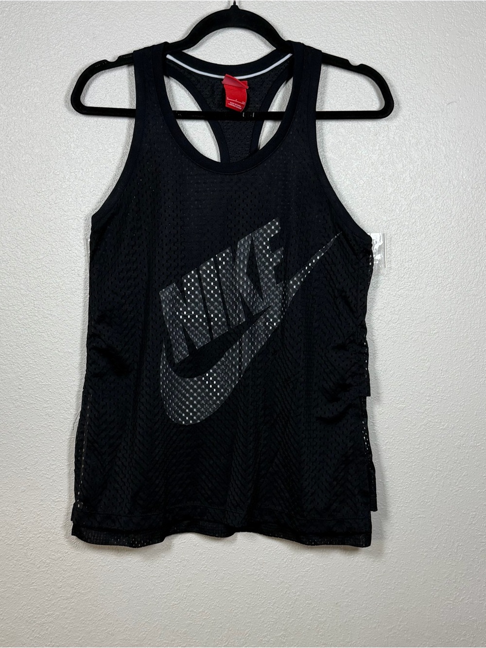 Nike Women’s Mesh Dual Layer Athletic Tank Black Breathable Small Sporty Modern